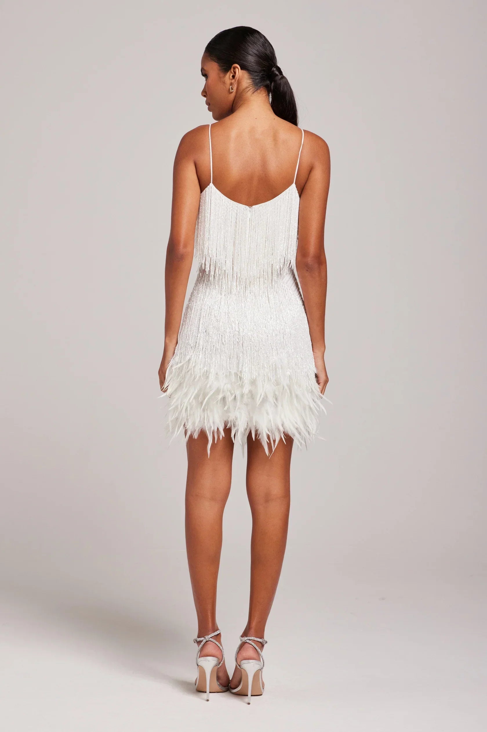 Brielle - Vestido mini de plumas