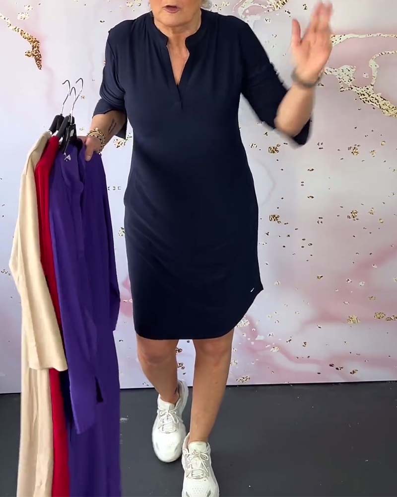 Hilaria - Vestido liso con escote en V