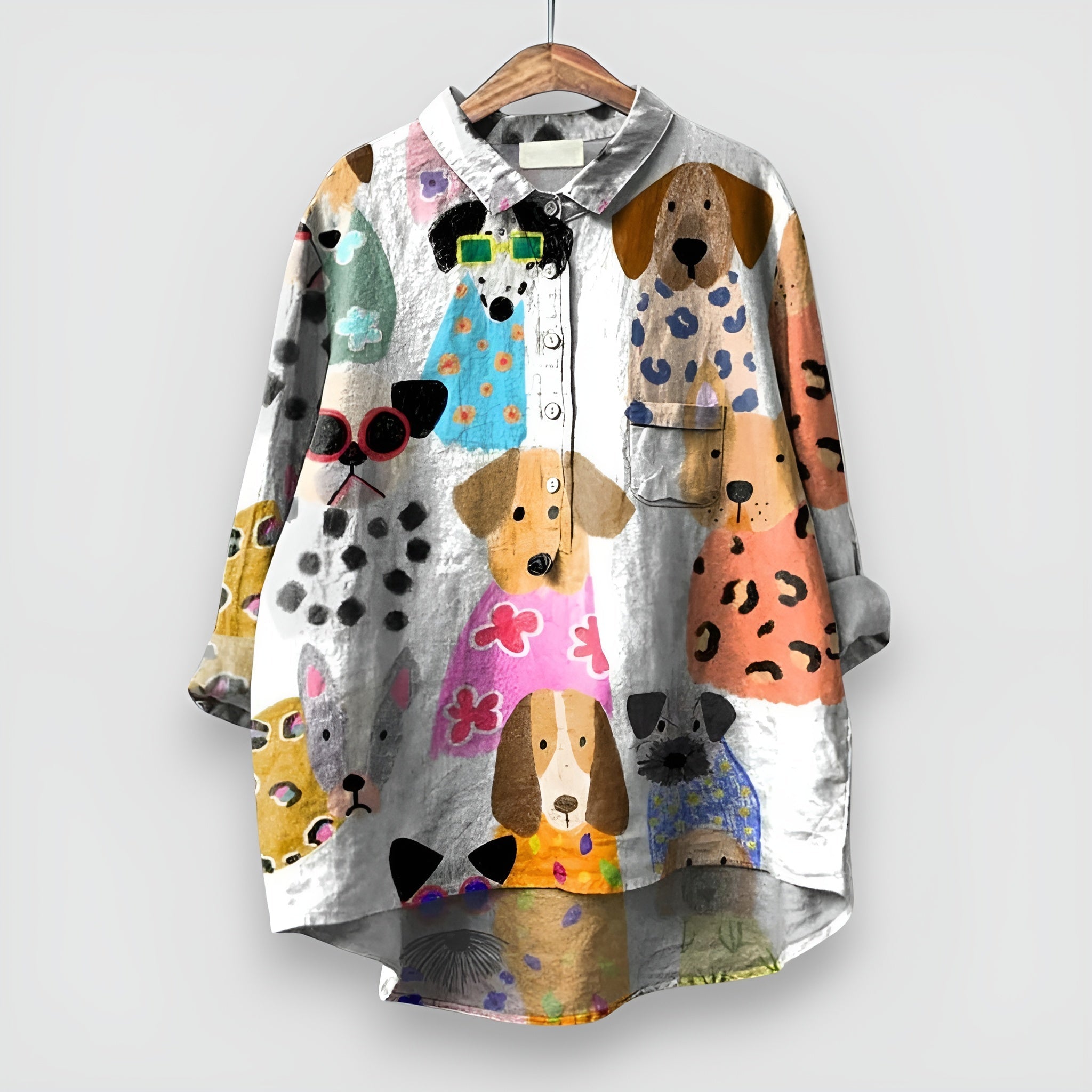 Chaya - Camisa de mujer con estampado de perro