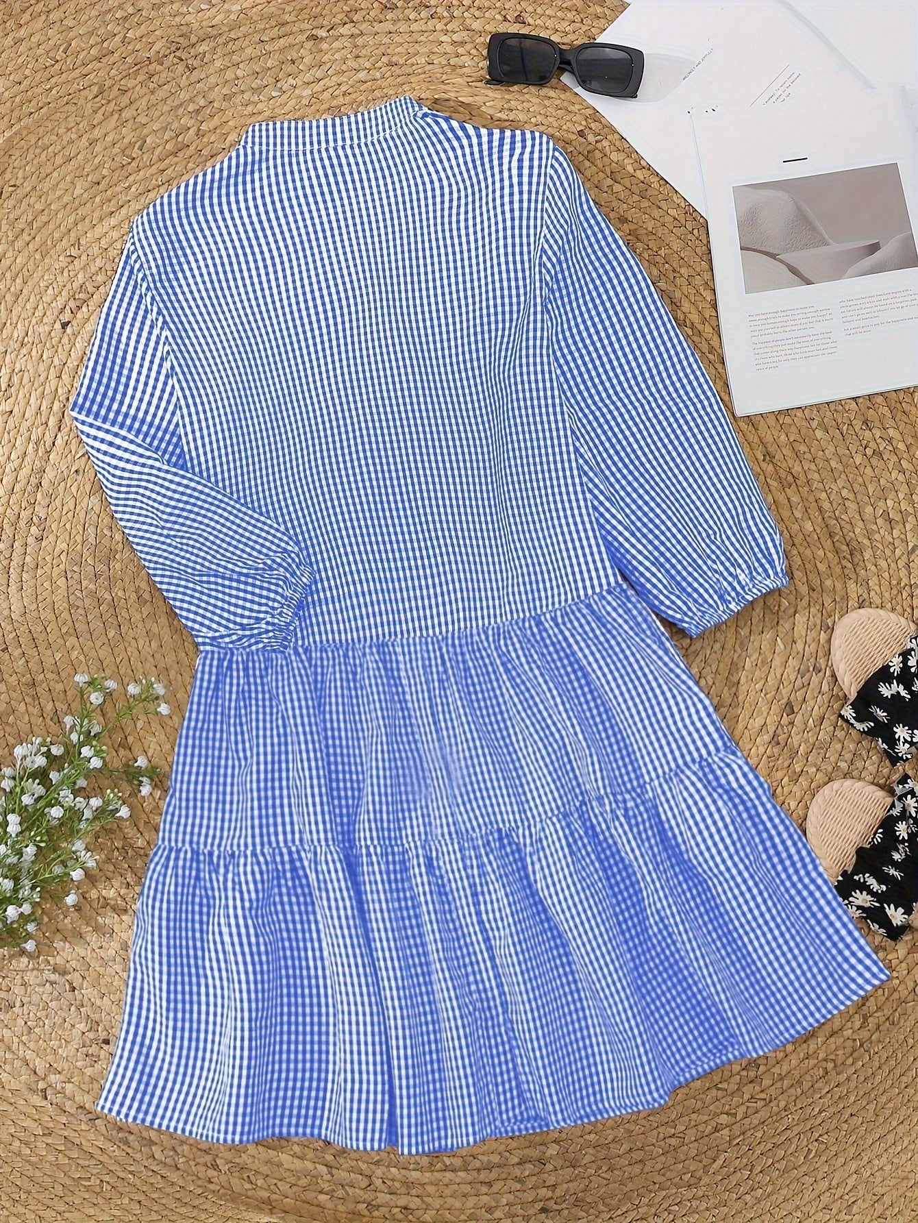 Rose - Vestido a cuadros con botones y falda de volantes