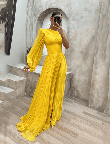 Livana – Vestido plisado asimétrico con manga única